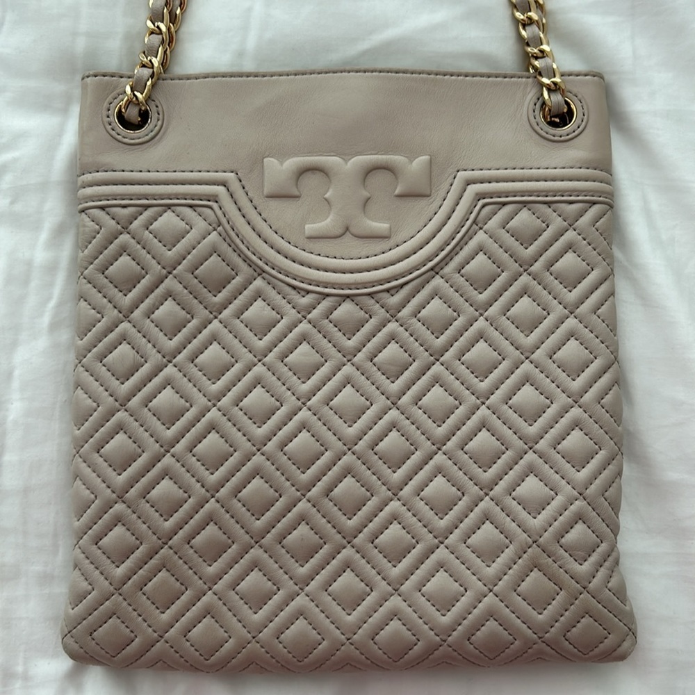 Tory Burch Quilted Leather Crossbody Bag in Taupe with Gold Chain